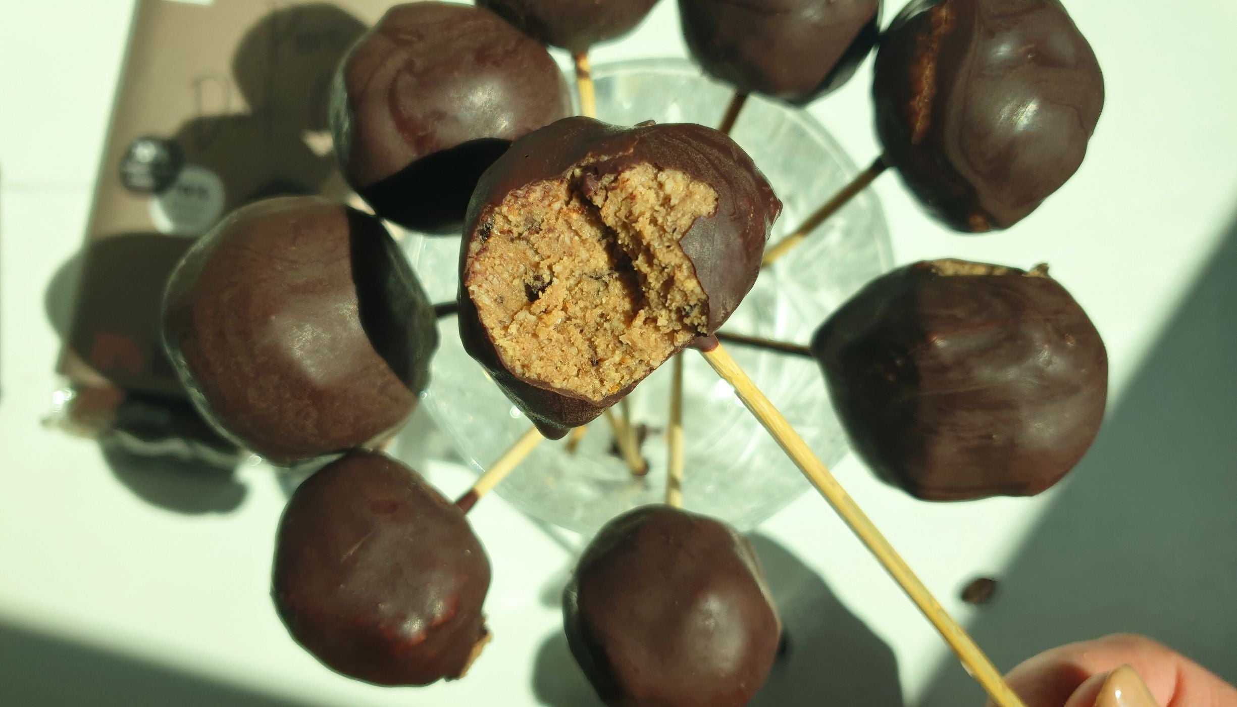 Coffee Crunch Cake Pops