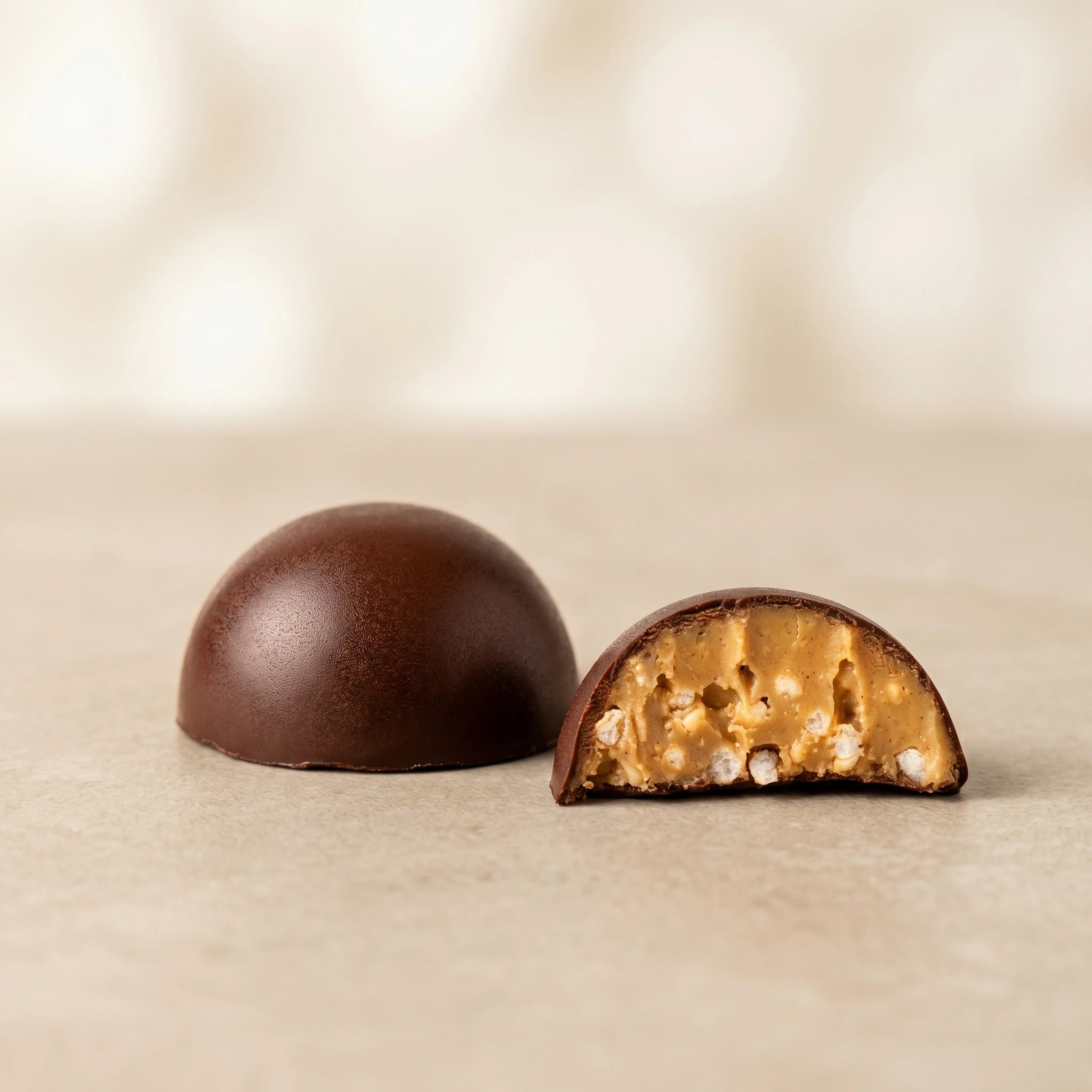 Belly Love Choc Bites Anschnitt – cremige Cashew-Quinoa-Füllung, ohne Industriezucker, bio