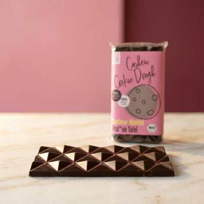 Tafel Cashew Cookie Dough (bio)